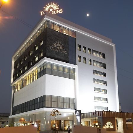 Tara Suns Hotel Vadodara Exterior photo