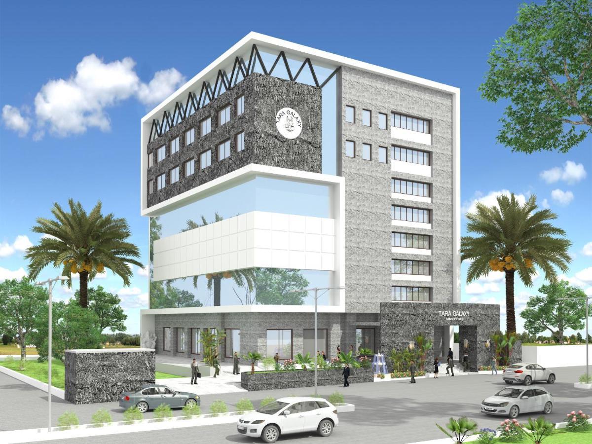 Tara Suns Hotel Vadodara Exterior photo