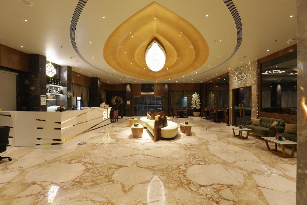 Tara Suns Hotel Vadodara Exterior photo